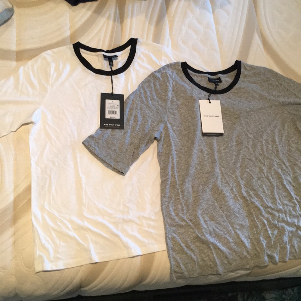 Gray and white tee bundle